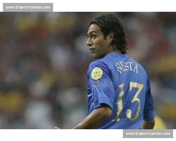 空中优势主宰比赛，2026世界杯的中后卫数据炸裂！